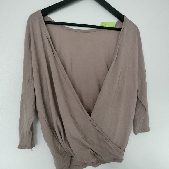 Top - Picture 3 of 3